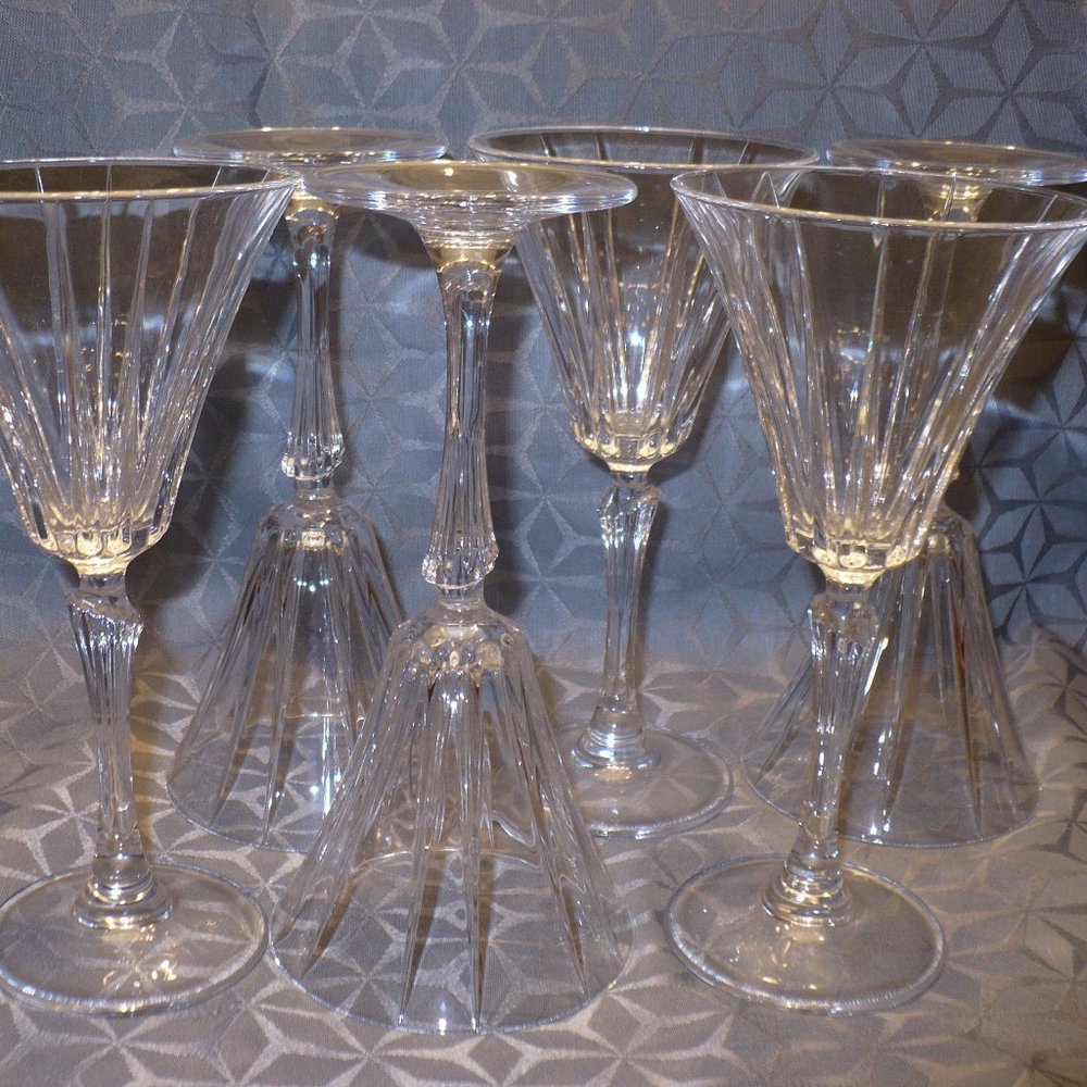 set 6 Etched Crystal 6 oz Martini Glasses